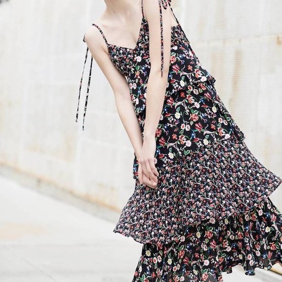 Club Monaco Suukyi Dress Tiered Floral Sz 0 - Picture 9 of 9